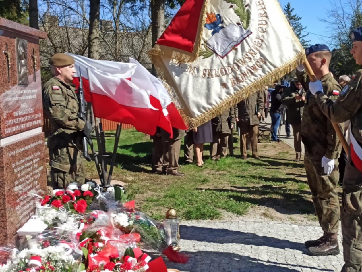 Odsłonięcie Pomnika Pamięci Ofiar Zbrodni Katyńskiej